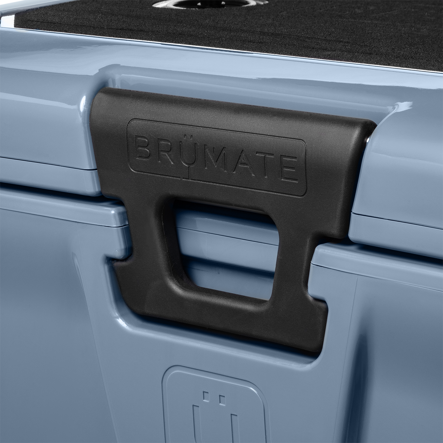 brutank-20qt-c1 BruTank-20-Denim-Latch.png