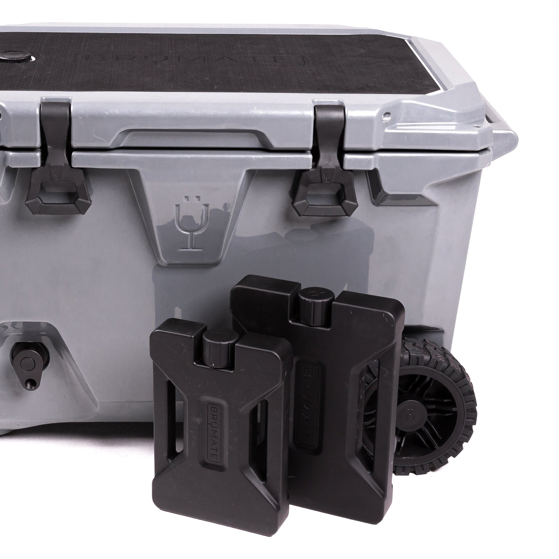 brutank-double-drink-bundle-p7 brutank-bundle-accessories-icepacks_d65876d1-50d6-40e8-b22a-2cca53cdd9df.jpg