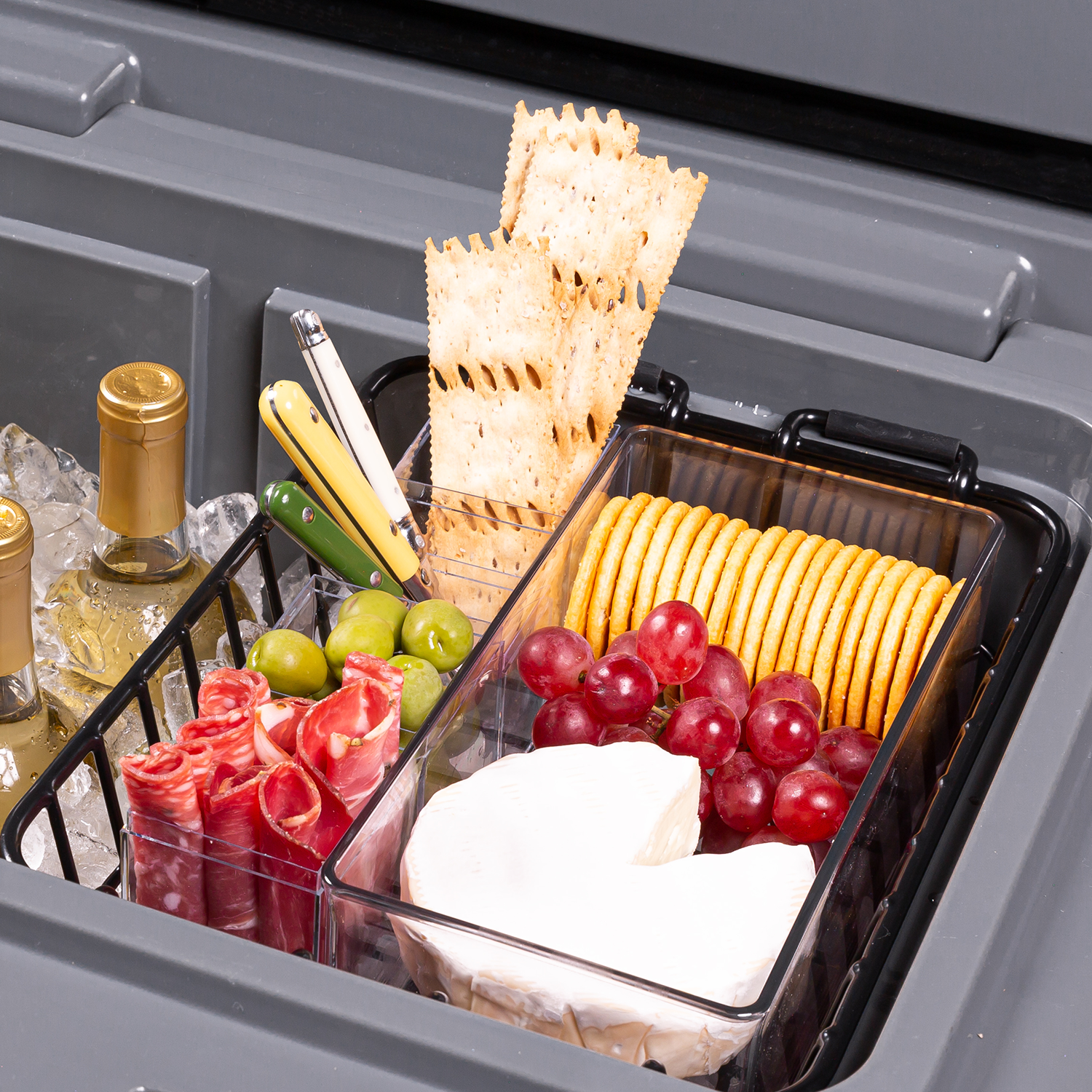 brutank-35qt-55qt-dry-rack-f3 brutank-dry-rack_accessory_alt-1.png